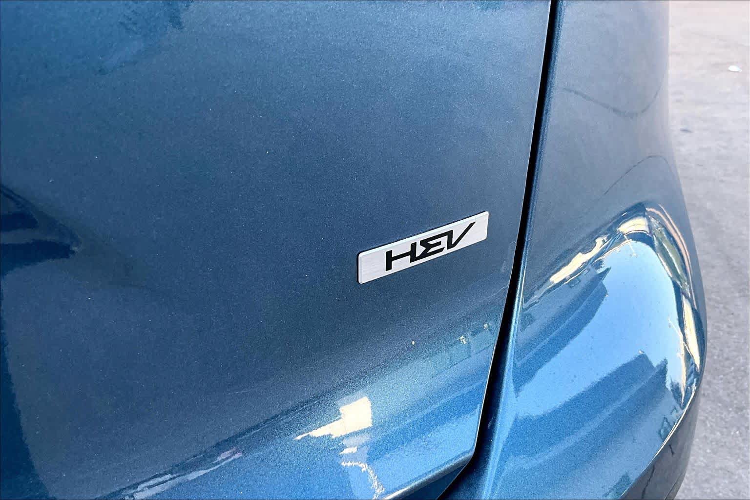 Used 2023 Kia Niro EX Touring FWD image 10