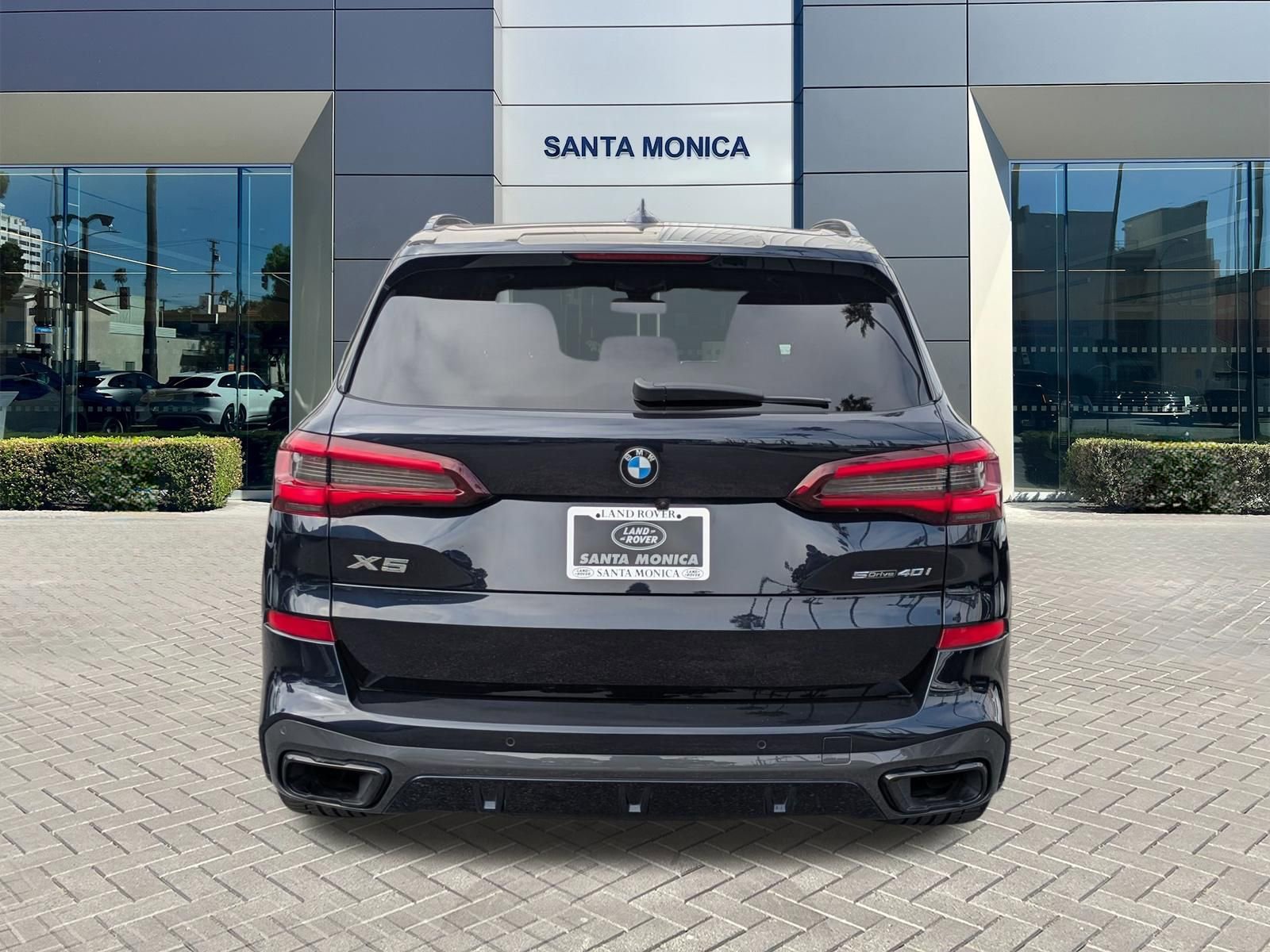 Used 2021 BMW X5 sDrive40i w/ M Sport Package image 6