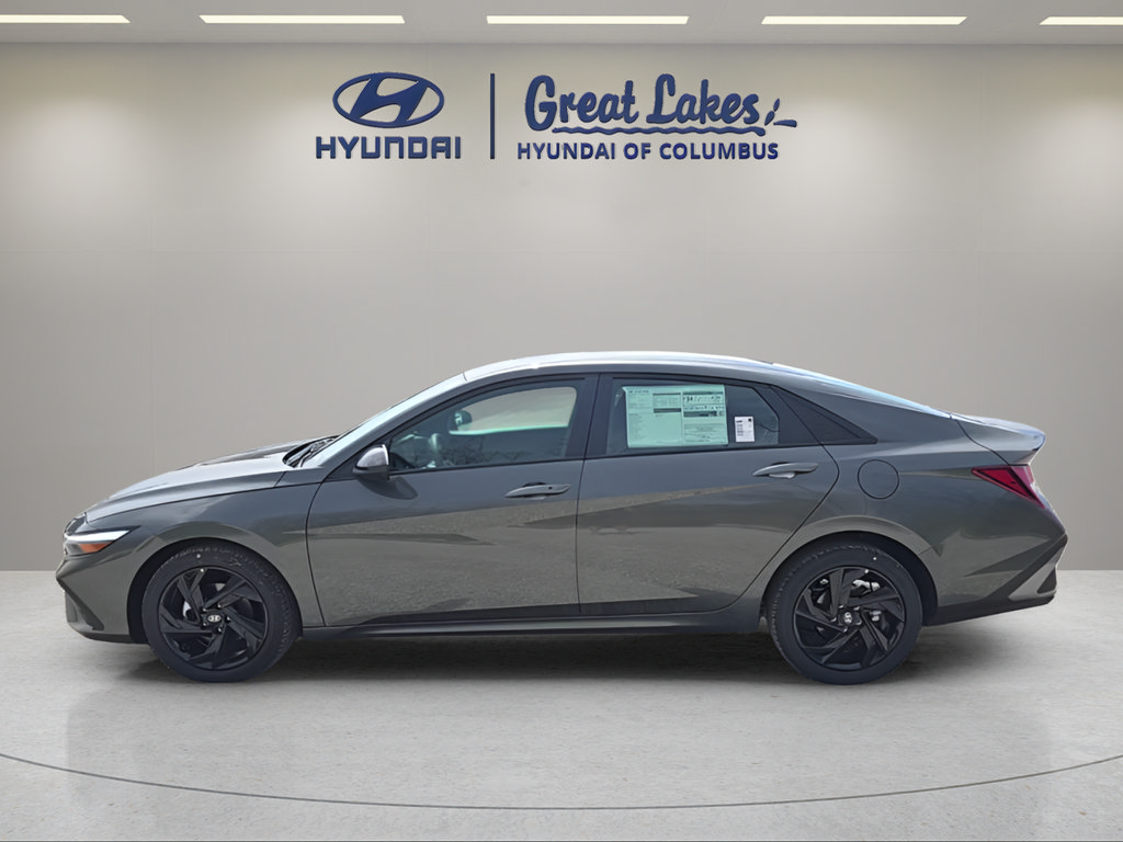 New 2026 Hyundai Elantra Sport FWD image 2