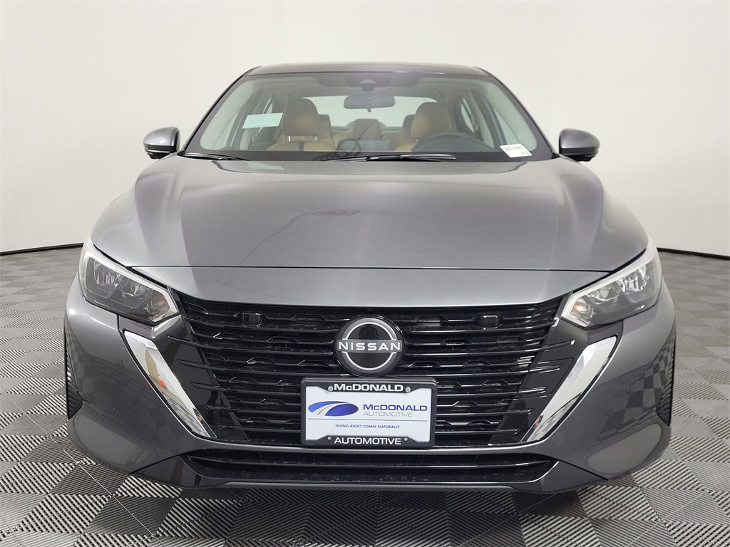 New 2025 Nissan Sentra SV w/ SV Premium Package image 6