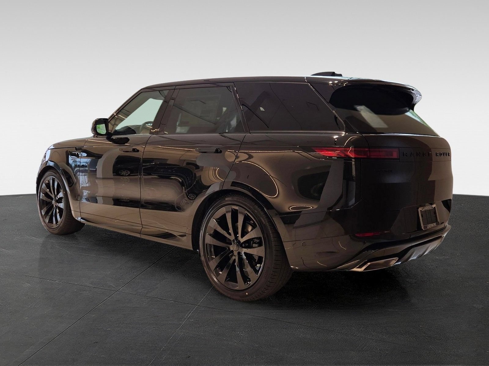 New 2026 Land Rover Range Rover Sport Dynamic SE AWD/4WD image 5
