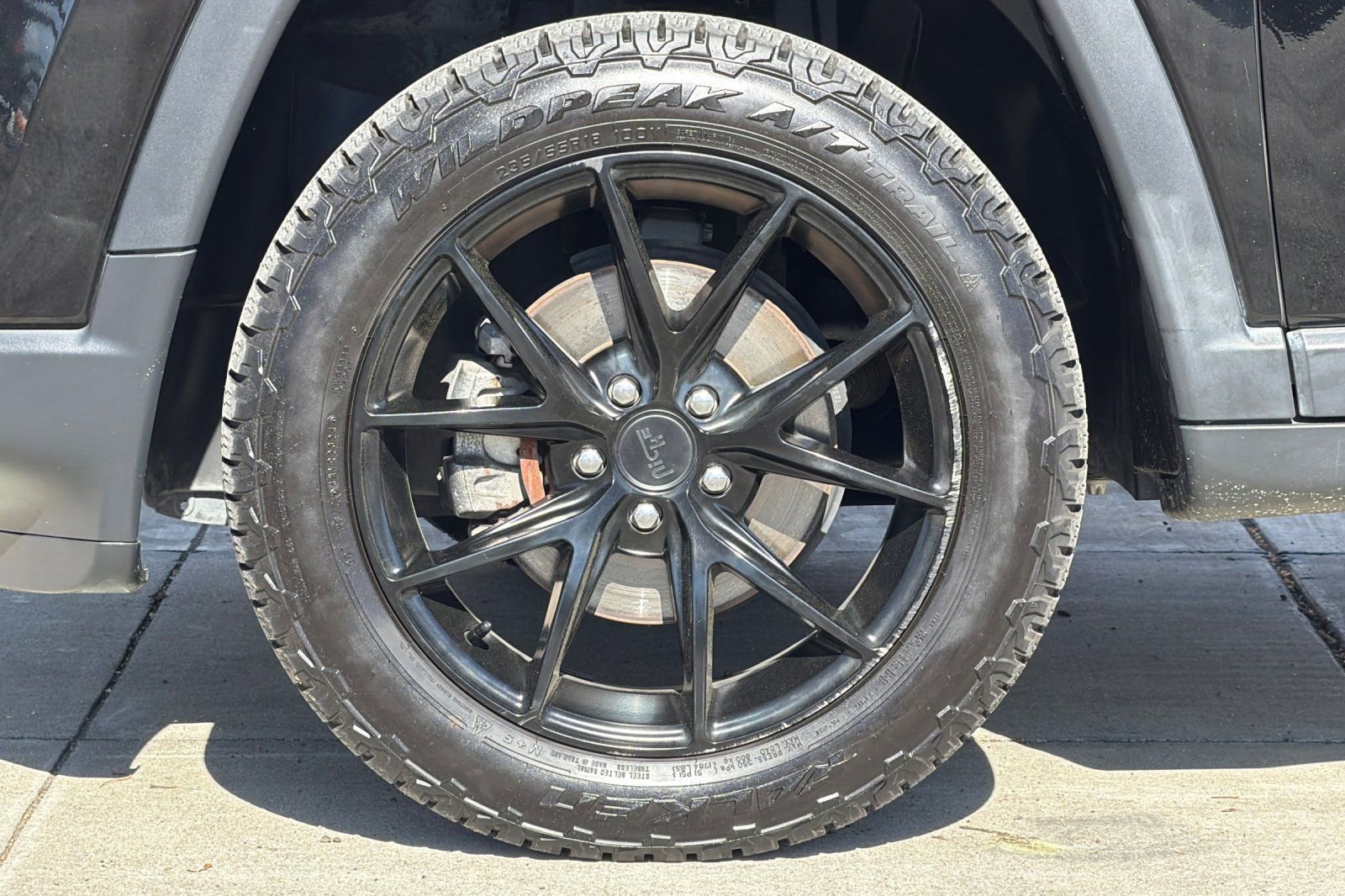 Used 2018 Jeep Compass Sport w/ Tech Group image 25