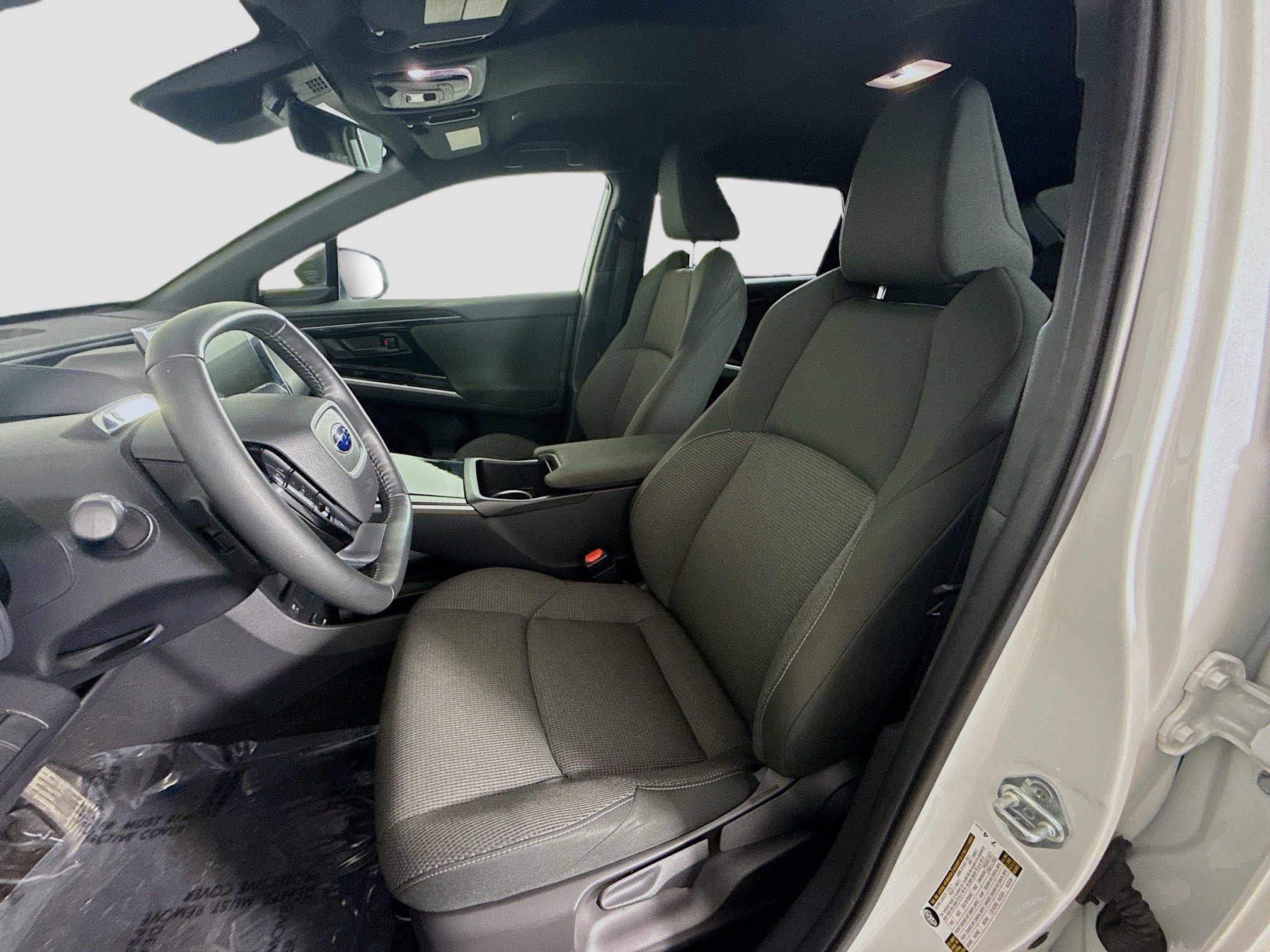 Used 2024 Subaru Solterra Premium image 22