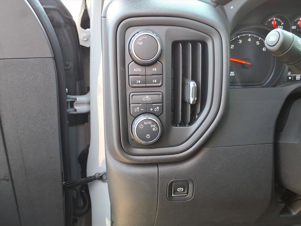 Used 2025 Chevrolet Silverado 1500 Custom Trail Boss image 17