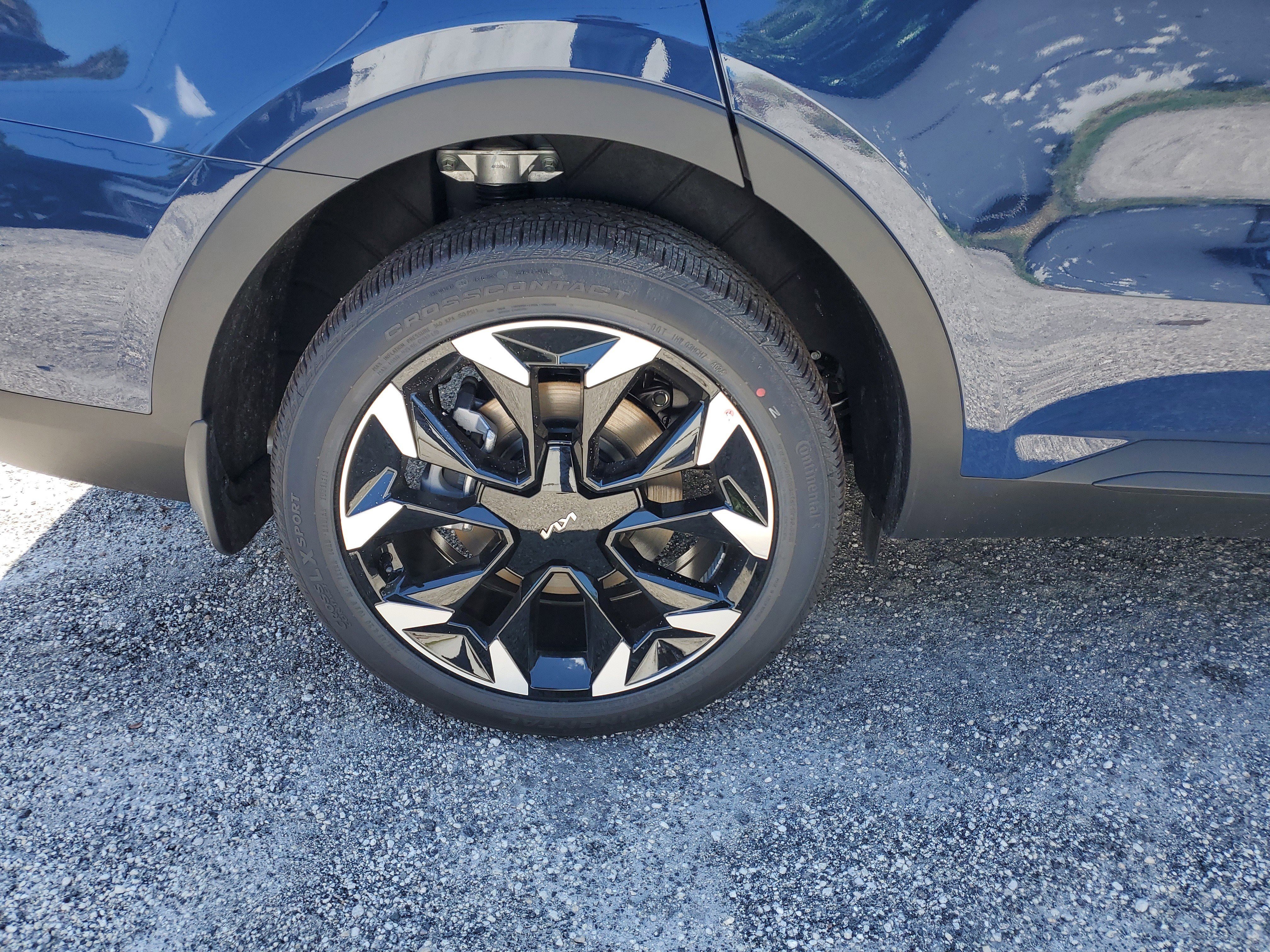 New 2025 Kia Sorento EX image 7