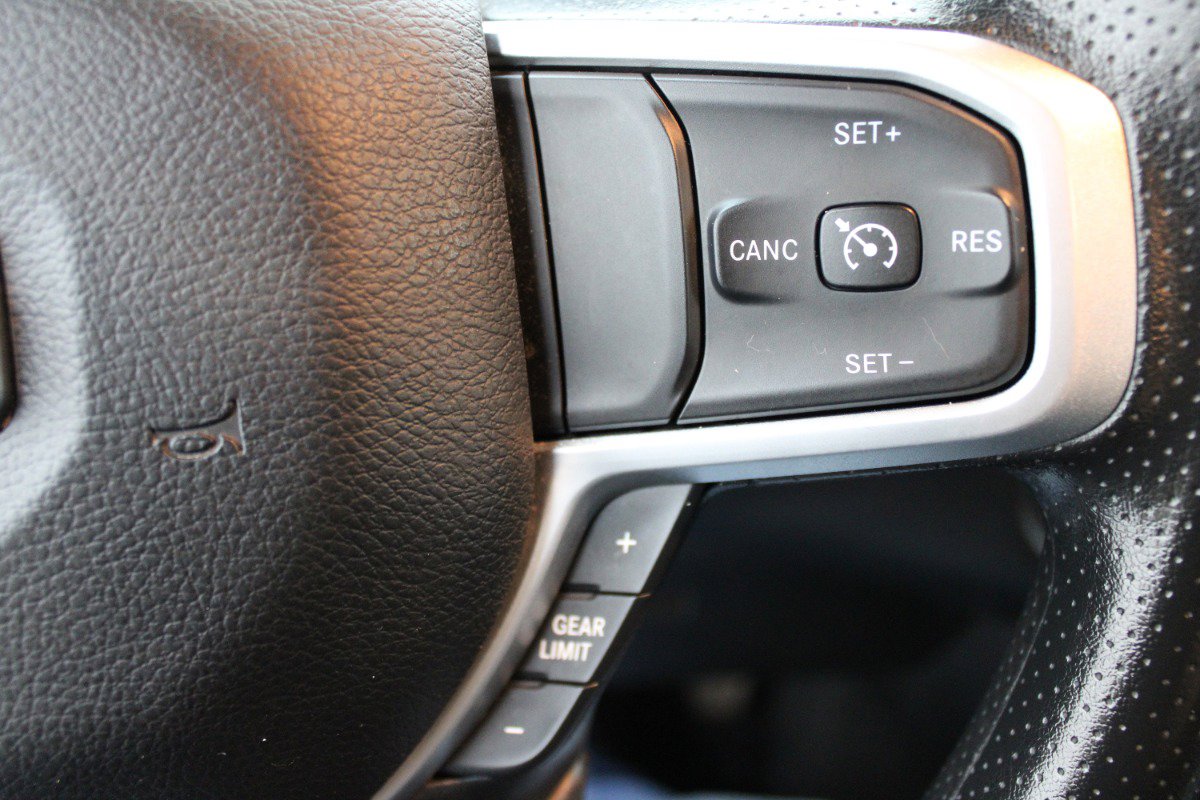 Used 2024 RAM 3500 SLT w/ Quick Order Package 2YG SLT AWD/4WD image 17