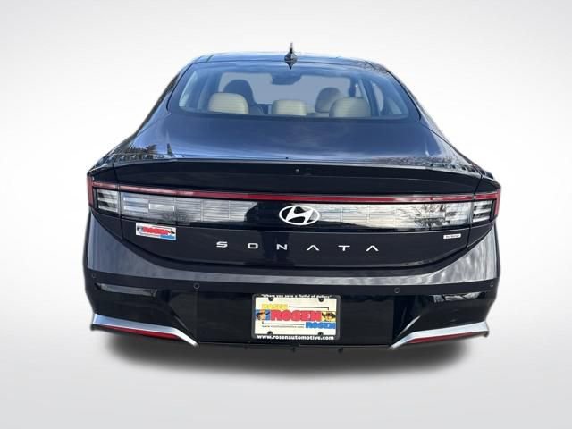 Used 2024 Hyundai Sonata Limited image 3