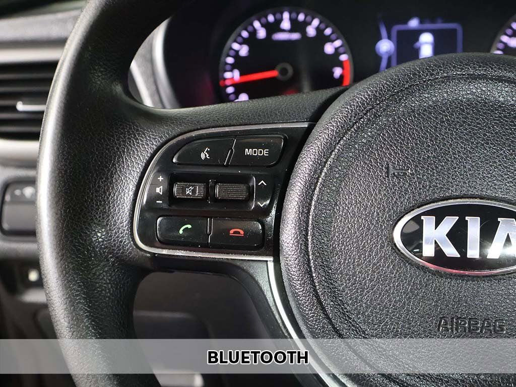 Used 2017 Kia Optima LX FWD image 4