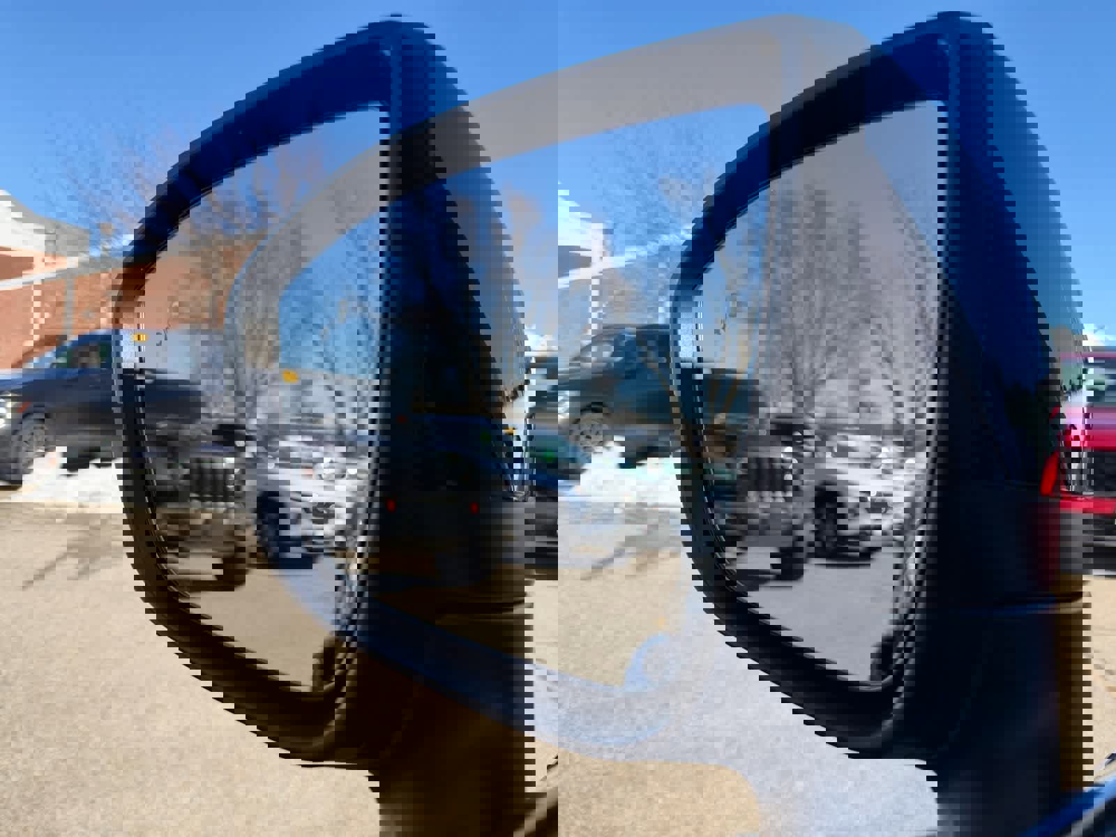 Used 2023 Nissan Pathfinder Platinum image 49