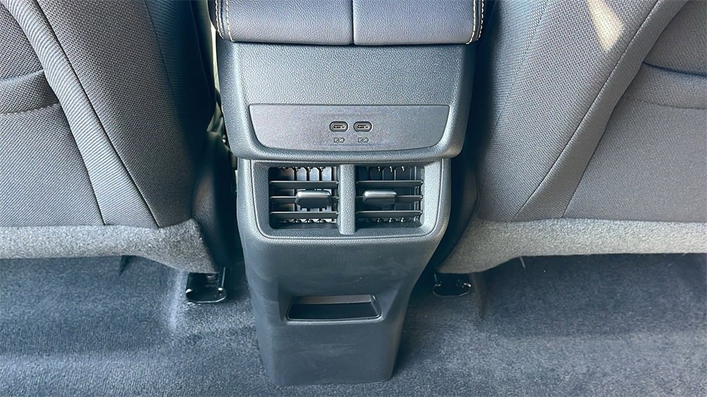 New 2026 GMC Terrain Elevation image 16