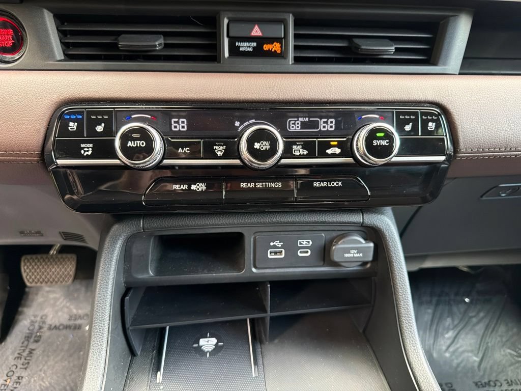 Used 2025 Honda Pilot Elite image 28
