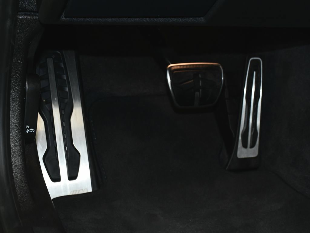 Used 2026 BMW M3 Competition image 21