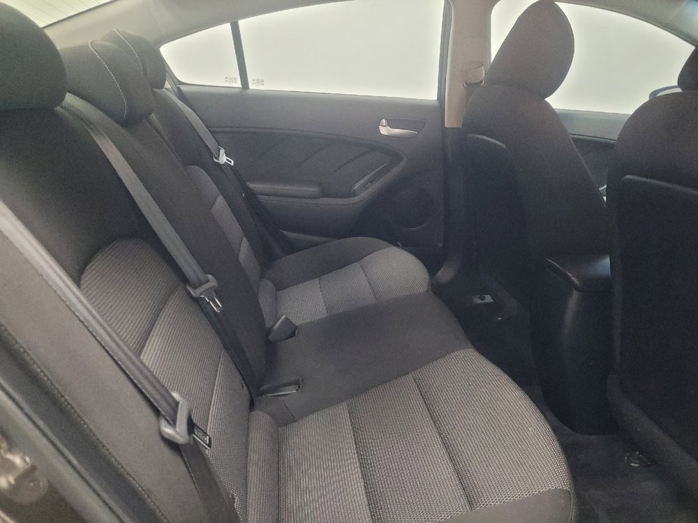 Used 2018 Kia Forte LX FWD image 19