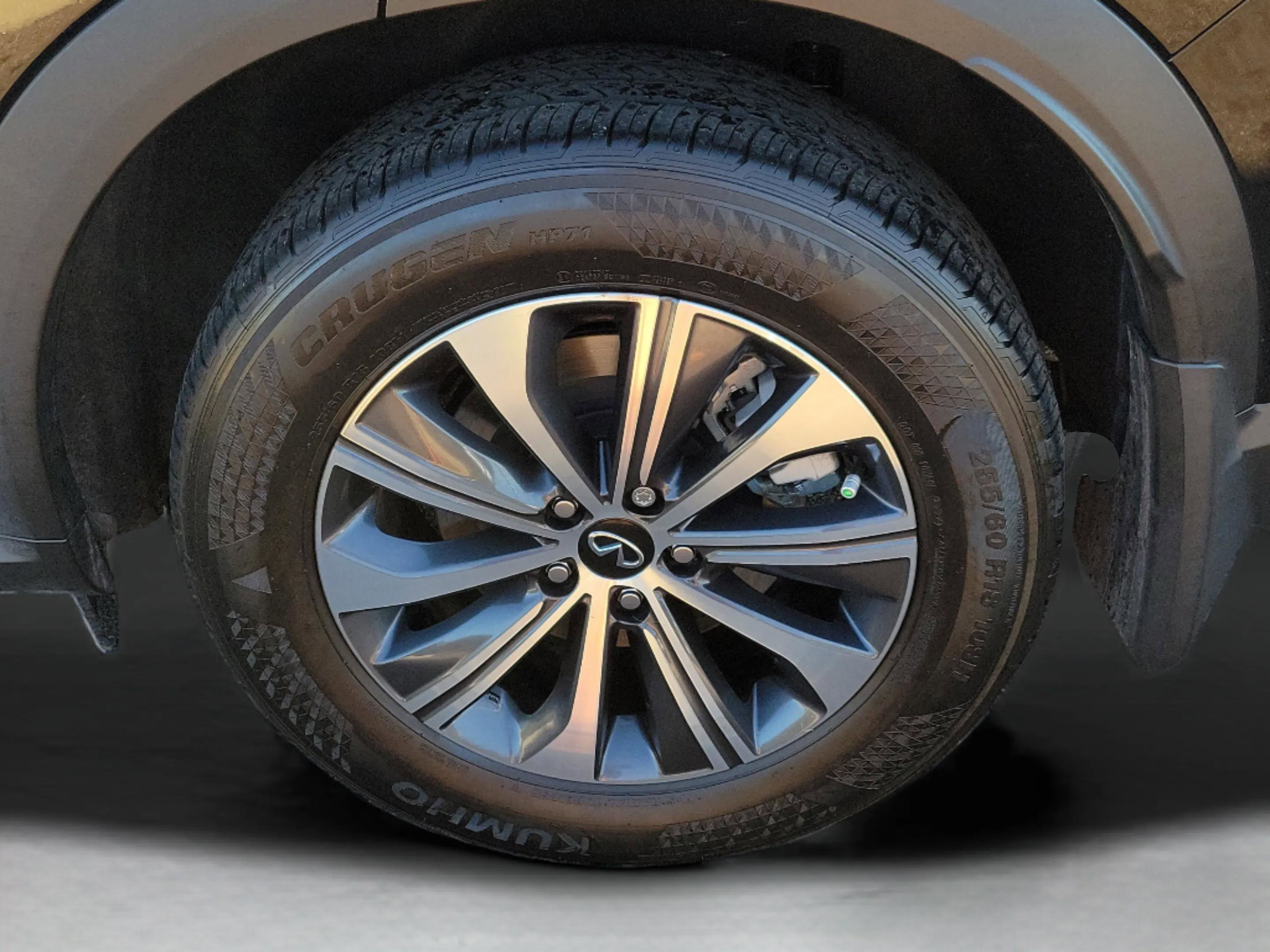 Certified 2025 INFINITI QX60 Pure w/ Cargo Package image 35