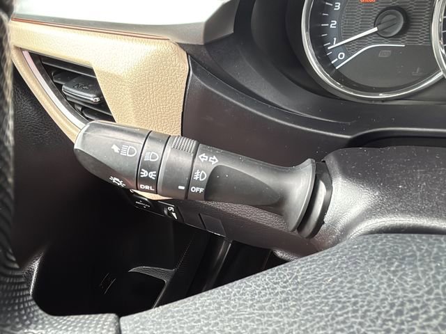 Used 2014 Toyota Corolla LE FWD image 15