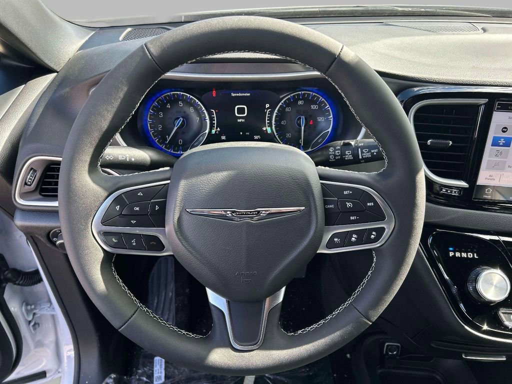 New 2026 Chrysler Voyager LX FWD image 10