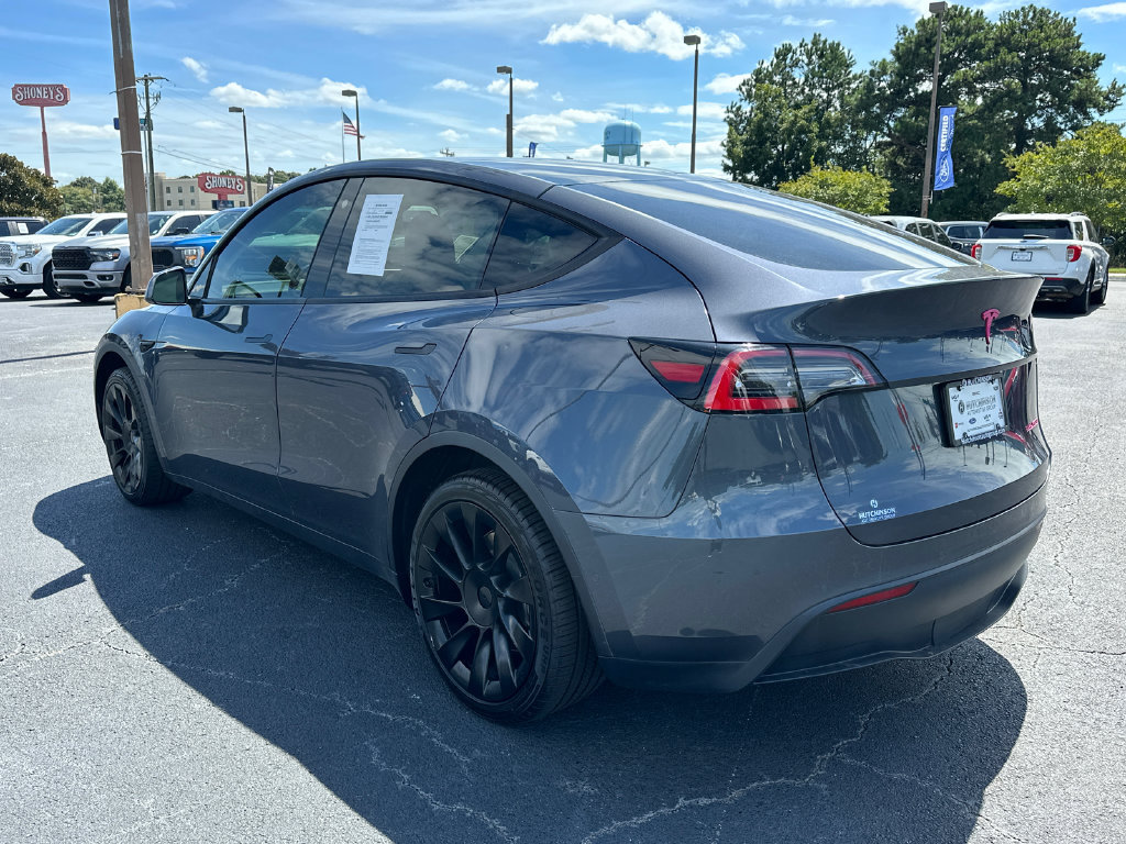 Used 2021 Tesla Model Y Long Range AWD/4WD image 5
