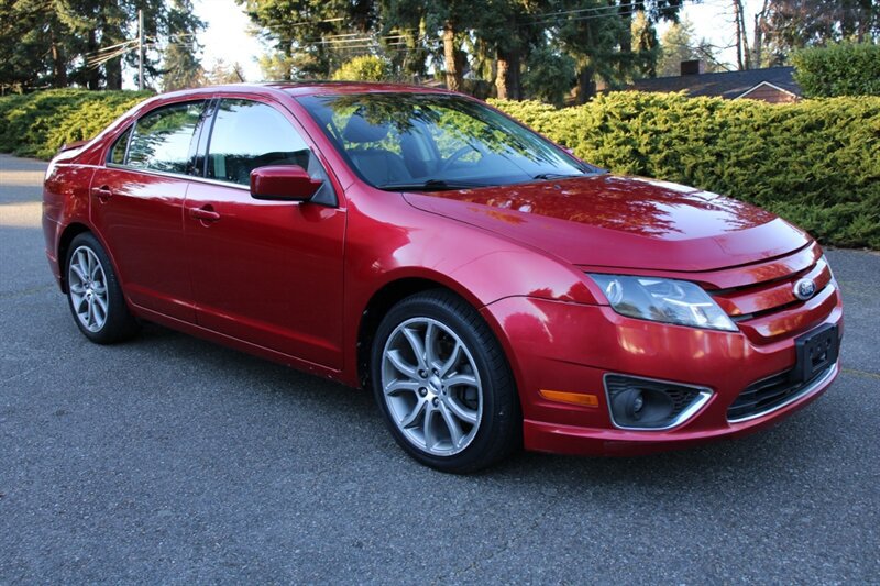 Used 2010 Ford Fusion SEL FWD image 2