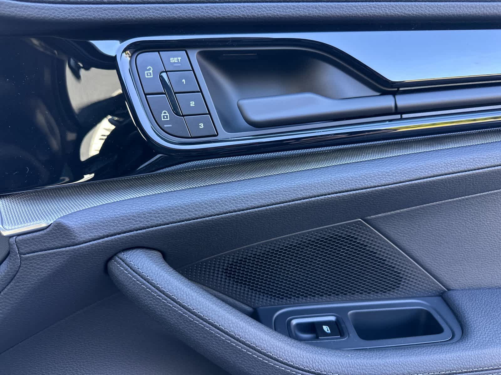 New 2026 Porsche Panamera RWD image 19