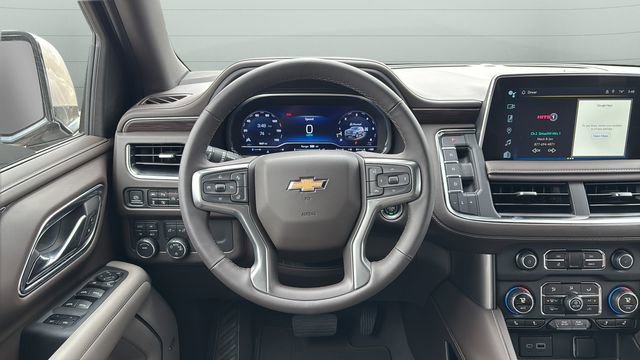 Used 2023 Chevrolet Tahoe LT w/ Luxury Package image 13