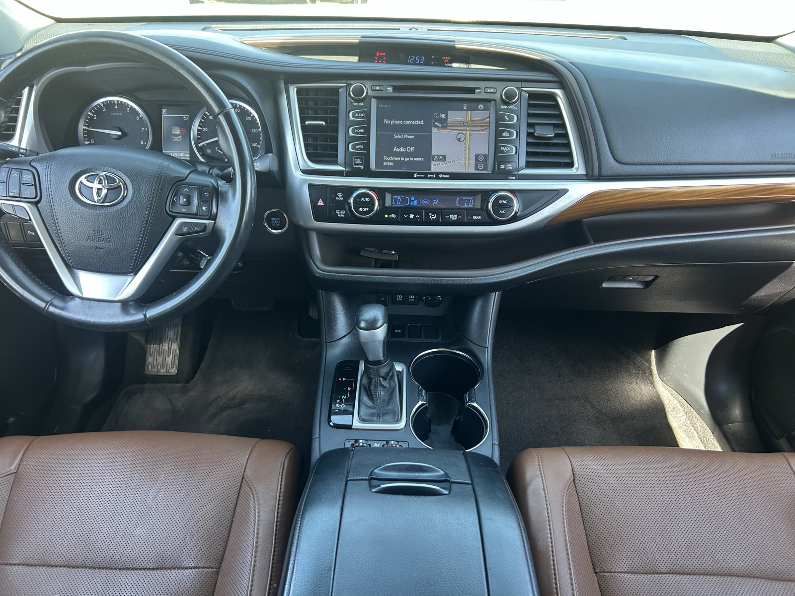 Used 2017 Toyota Highlander Limited FWD image 16
