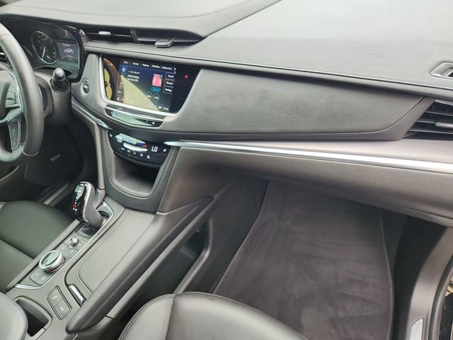 Used 2022 Cadillac XT5 Luxury FWD image 28