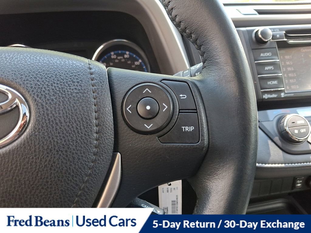 Used 2016 Toyota RAV4 XLE AWD/4WD image 23