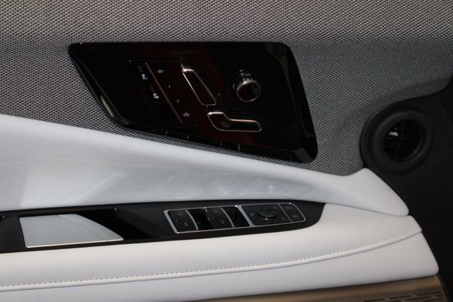 New 2026 Cadillac Optiq Sport 1 AWD/4WD image 11