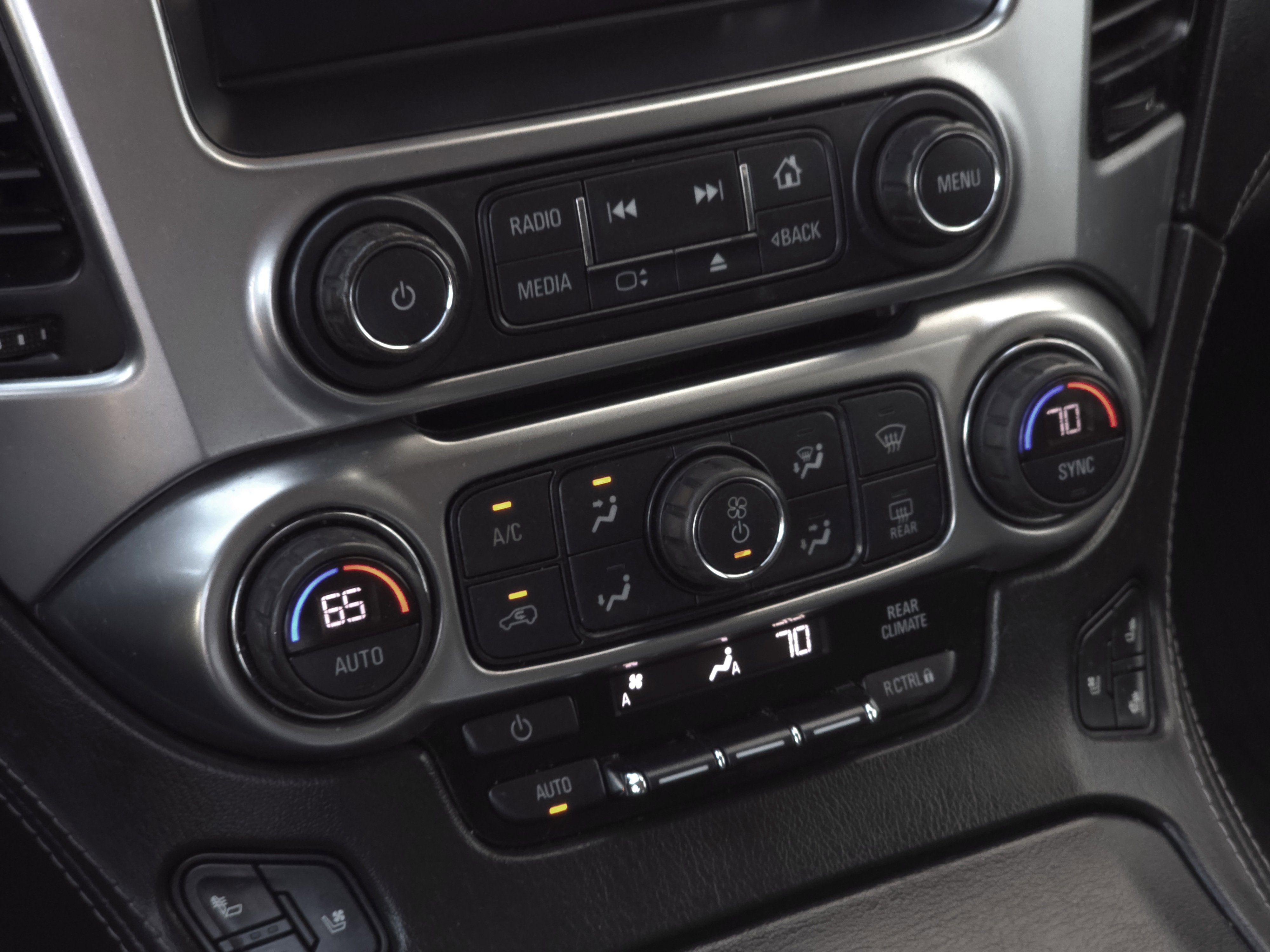 Used 2020 Chevrolet Tahoe Premier w/ RST 6.2L Performance Edition image 19