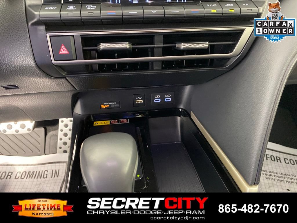 Used 2025 Toyota Camry XSE FWD image 21