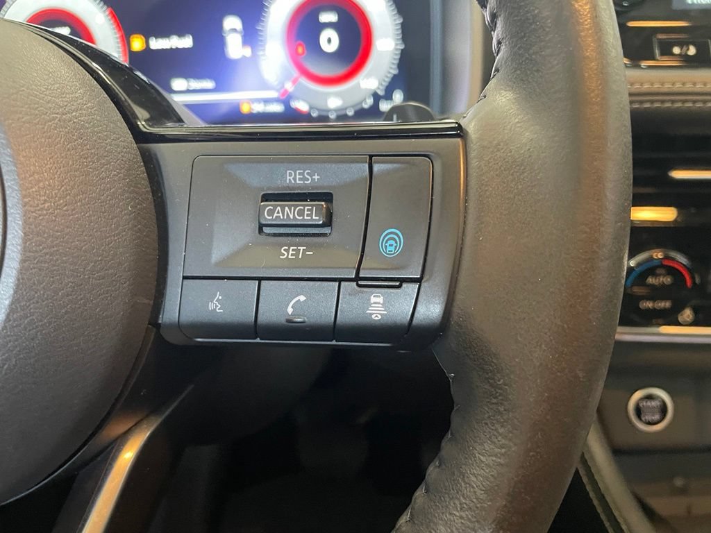 Certified 2023 Nissan Rogue Platinum w/ Platinum Premium Package FWD image 14