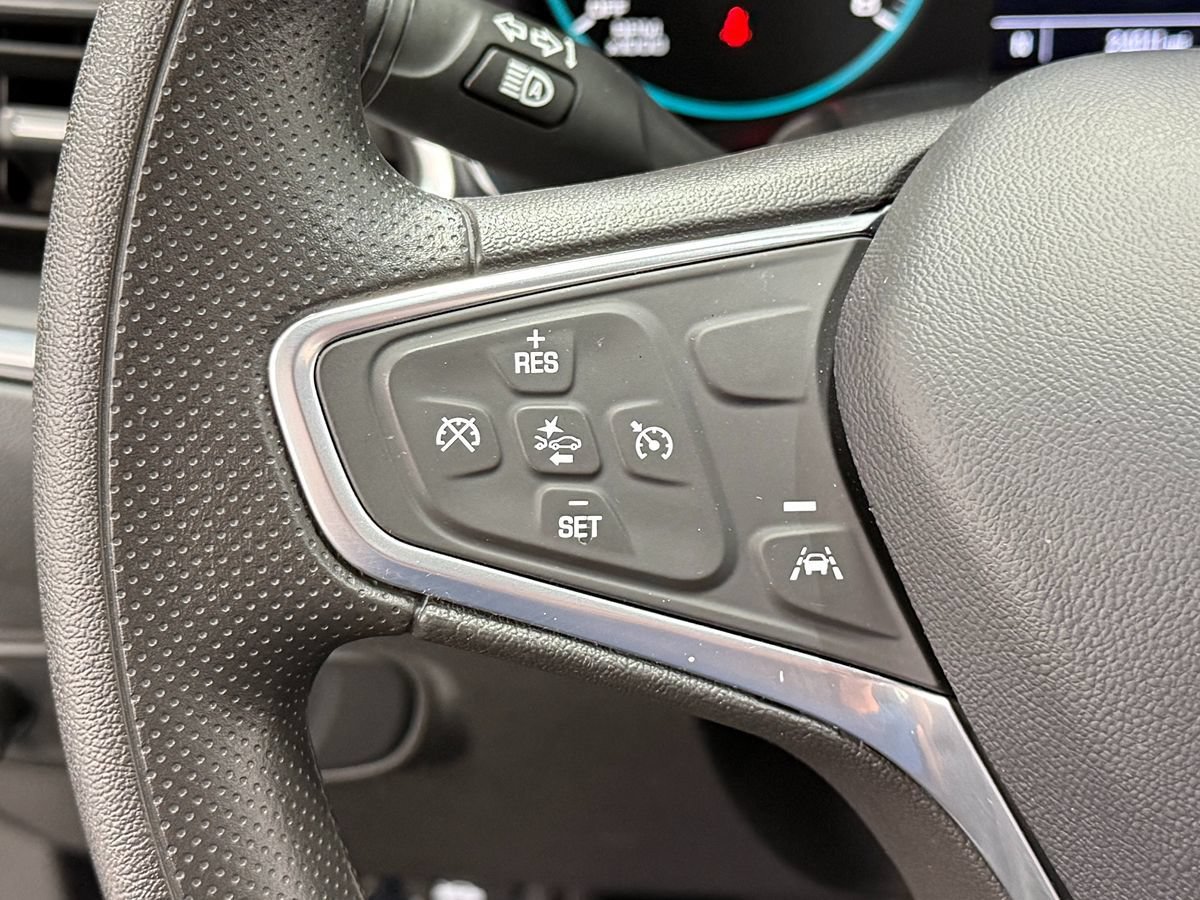 Used 2023 Chevrolet Equinox LS w/ Midnight Edition FWD image 16