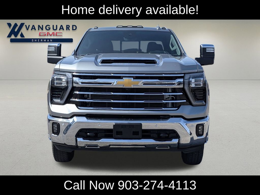 Used 2025 Chevrolet Silverado 3500 LTZ image 3
