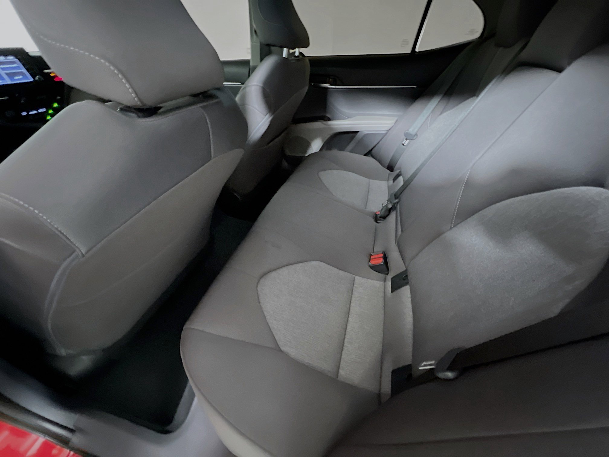 Used 2023 Toyota Camry LE image 28