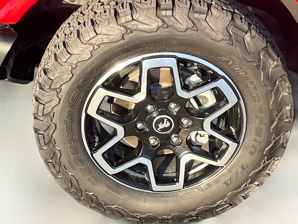 Used 2022 Ford Bronco Outer Banks image 30