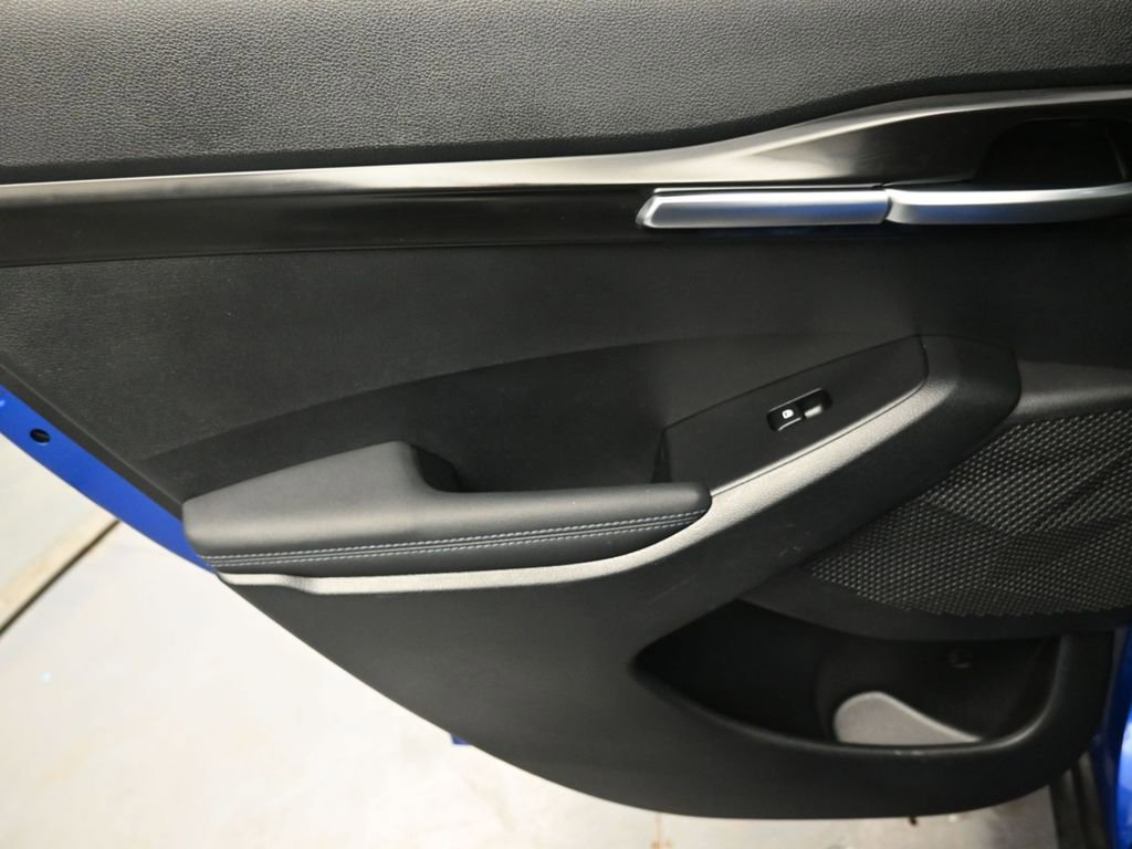 Used 2023 Kia Seltos S w/ Navigation Package image 23