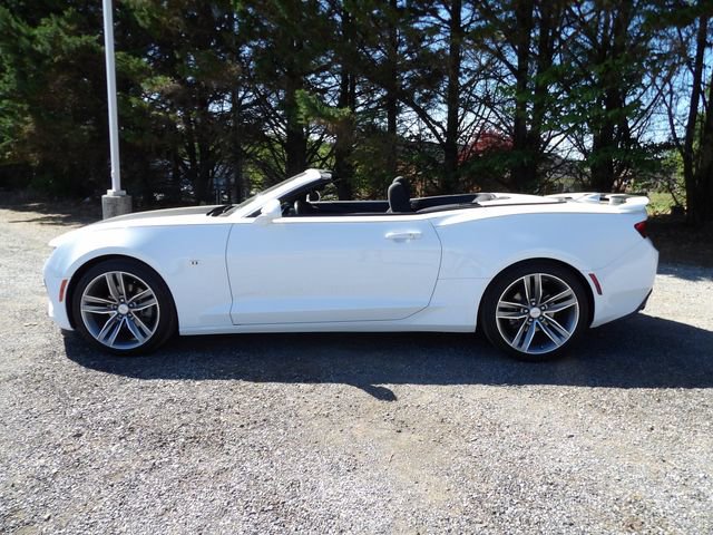 Used 2016 Chevrolet Camaro LT w/ RS Package RWD image 9