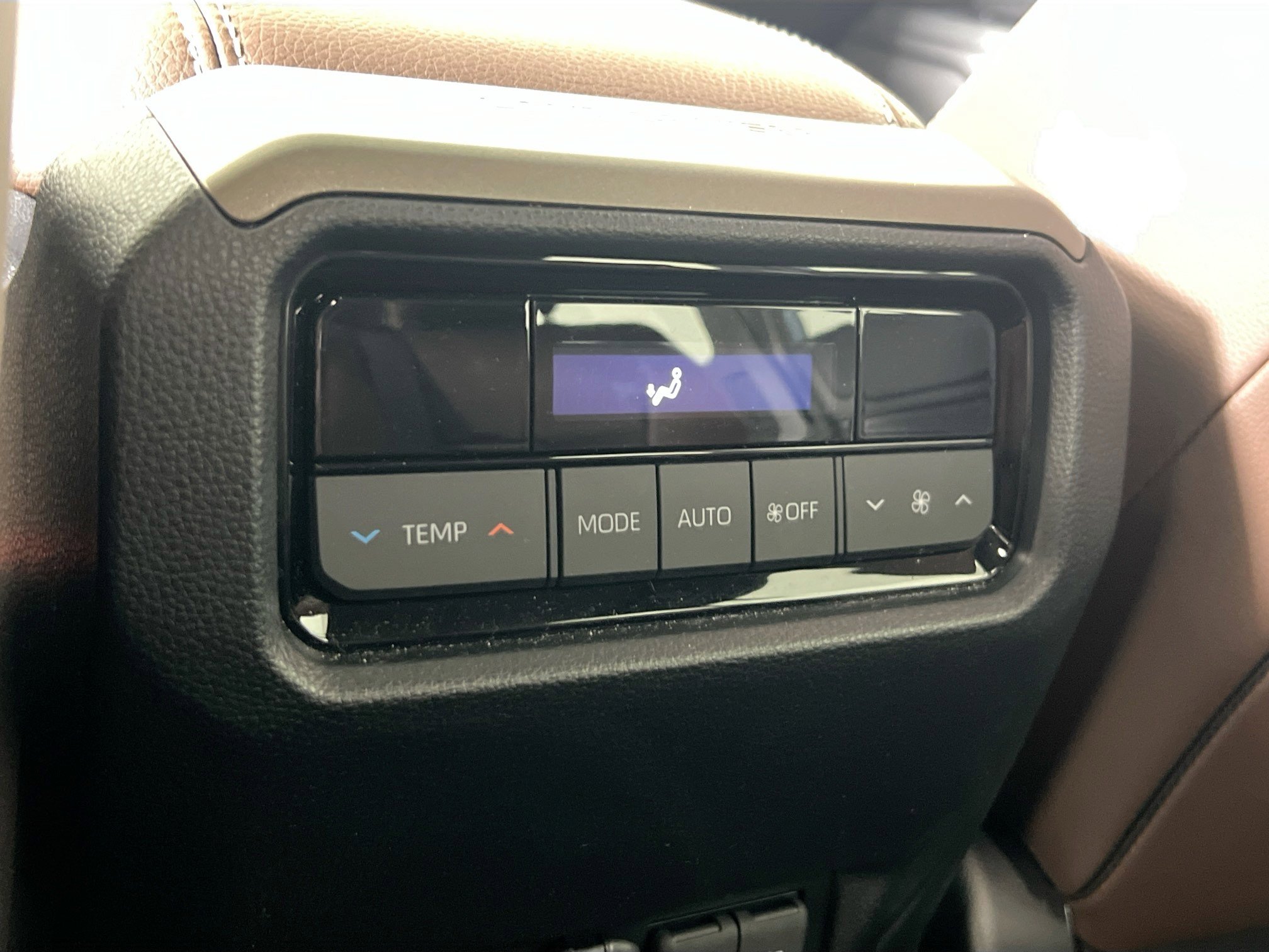 Used 2025 Toyota Land Cruiser w/ Premium Package image 26