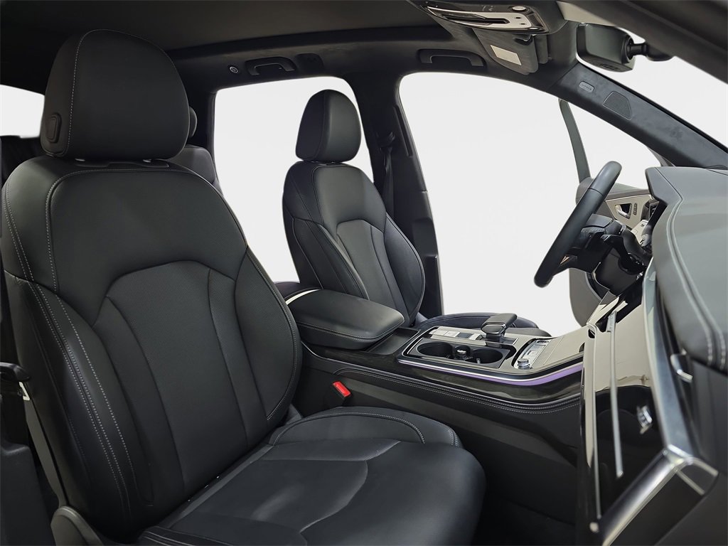 Used 2025 Audi Q7 3.0T Prestige w/ Prestige Package image 12