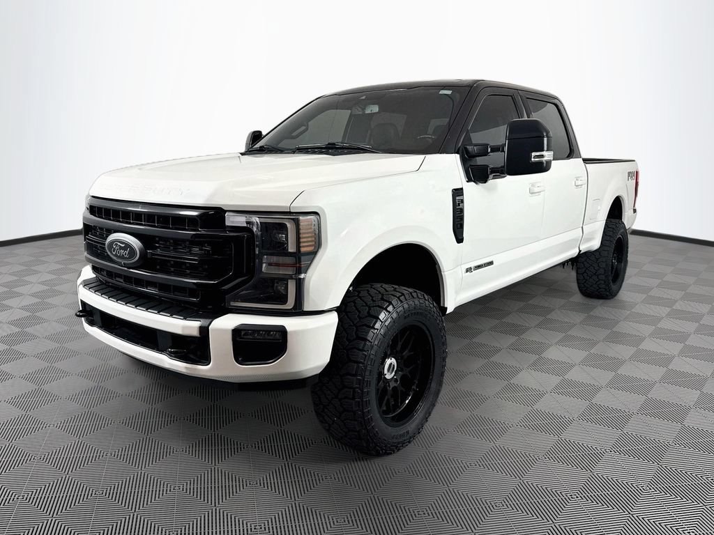 Used 2022 Ford F350 Lariat w/ Black Appearance Package AWD/4WD image 3