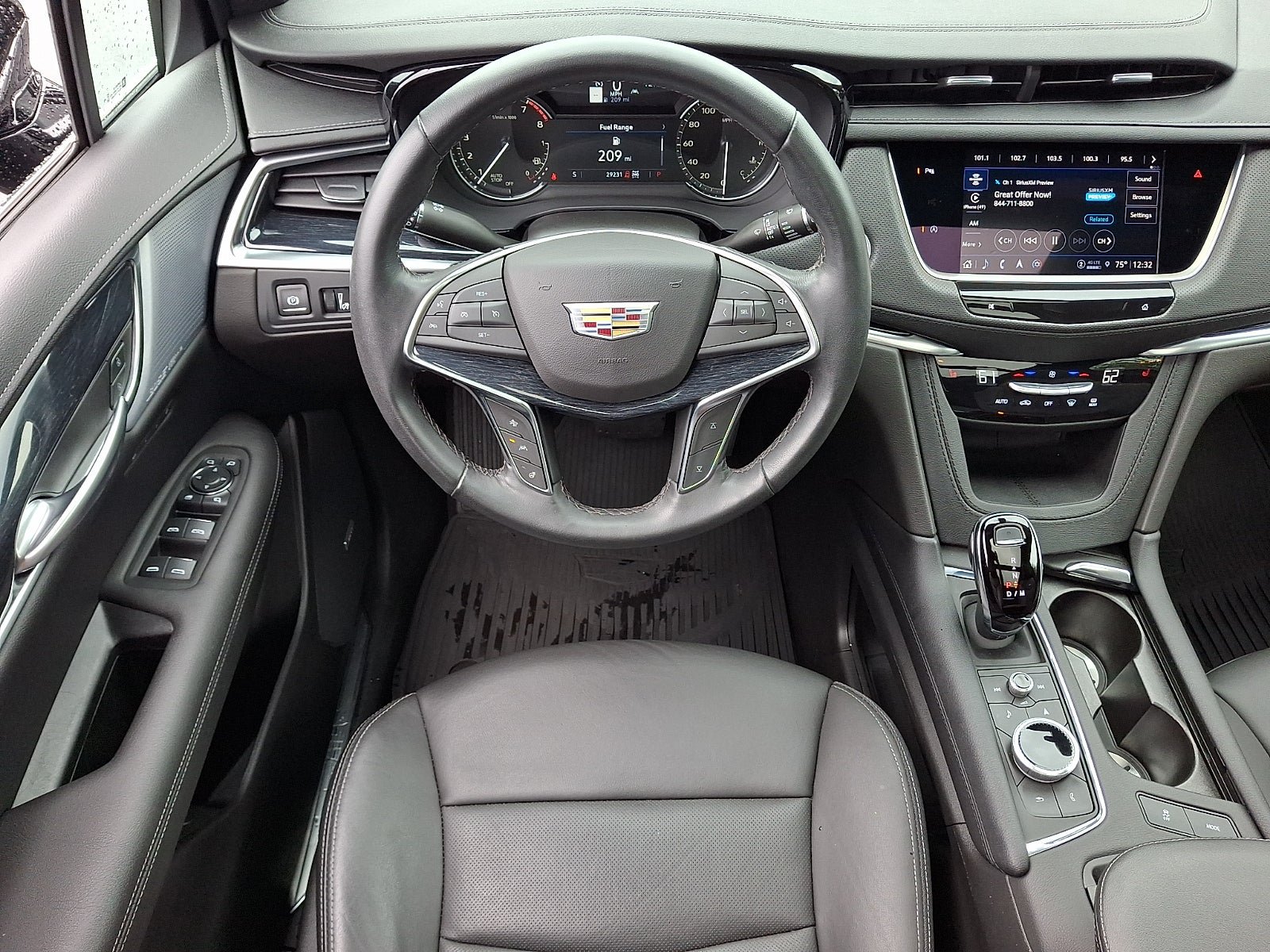 Certified 2024 Cadillac XT5 Premium Luxury w/ LPO, Floor Liner Package AWD/4WD image 22