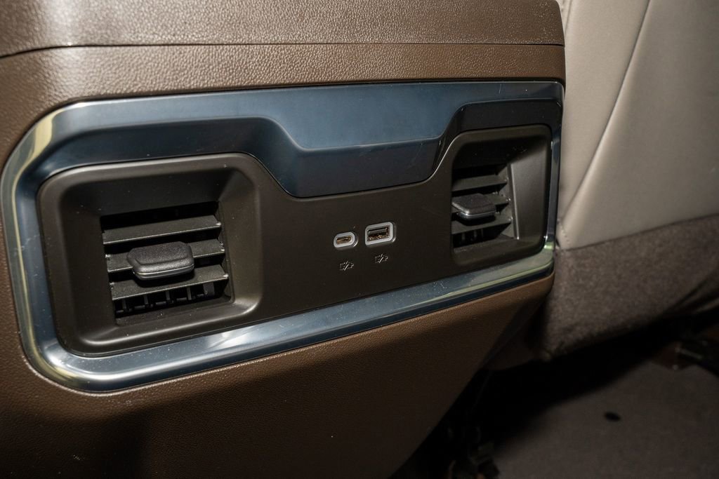 Used 2022 GMC Sierra 1500 SLT w/ SLT Convenience Package image 8