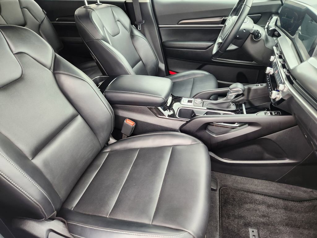 Certified 2024 Kia Telluride S w/ S Sunroof Package image 18