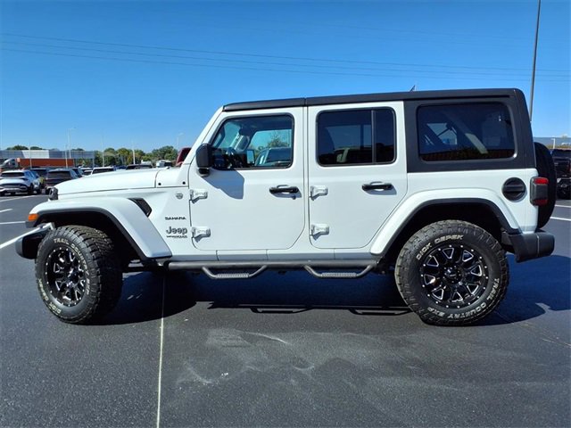 Used 2019 Jeep Wrangler Unlimited Sahara w/ Safety Group image 32