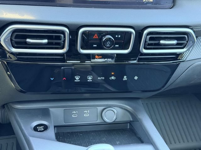 New 2026 Nissan Sentra SV w/ Floor Mat Package FWD image 21