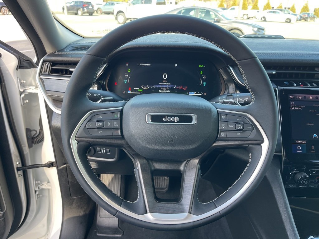 Used 2023 Jeep Grand Cherokee 30th Anniversary image 20