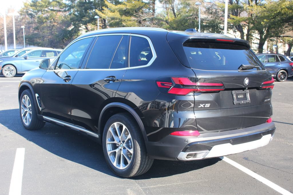 New 2026 BMW X5 xDrive40i AWD/4WD image 5