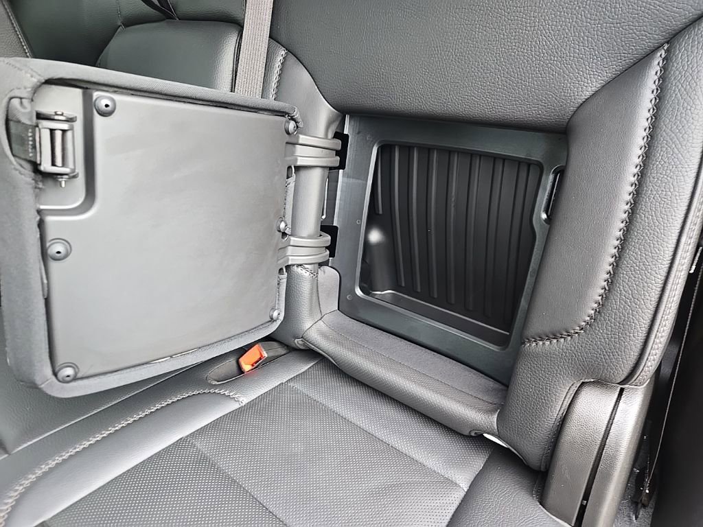 Used 2024 GMC Sierra 2500 Denali w/ Denali Reserve Package image 54