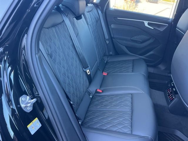 New 2026 Audi A6 Prestige image 30