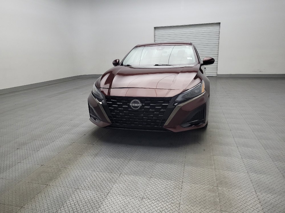 Used 2023 Nissan Altima 2.5 SV image 15